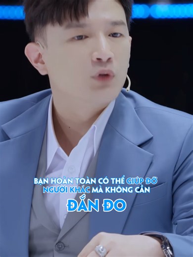 Dược sĩ Tiến trò chuyện với tương lai - giúp người khi đã đủ đầy