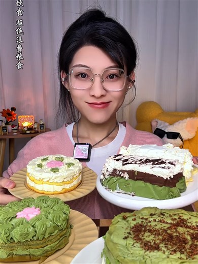 Delicious Mukbang Experience with Cake ASMR