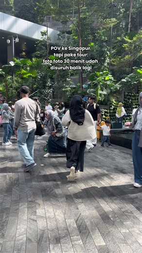 kalau ke singapur pertama kali mending pake tour atau solo? #singapura #travel