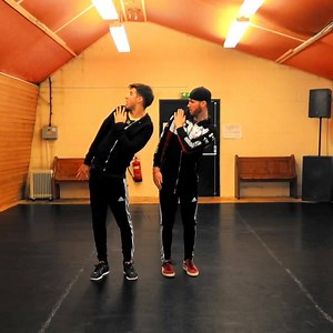 Big For Your Boots VS Cold Stormzy REMIX!🔊👌🏼 Add us on instagram: twistandpulseofficial | Twist and Pulse