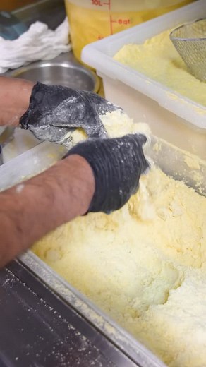 🚨 Seafood lovers, meet your new obsession: fried scallops so tender and crisp, you’ll wonder how you ever lived without them. #bigelowsfriedclams #rvc #rvcfoodies #fryhouse #friedclams #nassaucounty #nassaucountyfoodies #longislandfoodies #fresh | Bigelow's New England Fried Clams