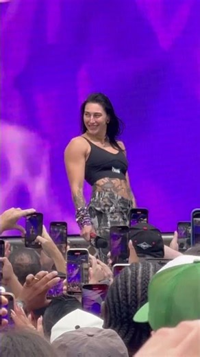 Rheas Entrence #wwe #rhearipley