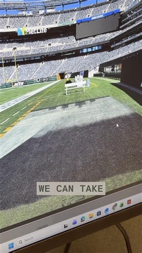 The behind-the-scenes of our new rivalry field painting process 👀 | New York Jets