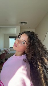 Cold Culture Pink Sweater & Isabella Valença Style