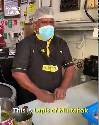 This place serves one of the best Murtabak in Penang 🔥 Take a look at how their Murtabak is made 🤤 | Penang Foodie
