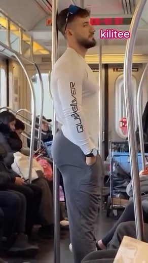 Found the man of my dreams on the train 🚆😍✨ #kilitee #samvass