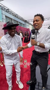 #TeddyRiley walked so a lot of your faves could run. 🙏🏾 #BowWow linked up with the pioneer himself and we’re still not over it. Drop your favorite Teddy Riley hits in the comments! 🎶 #BETAwards | BET Awards