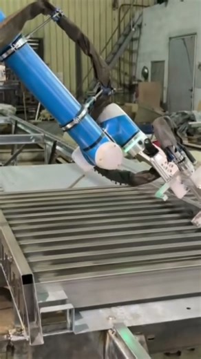 Fully automatic laser welding stainless steel/aluminum #laserwelding #robot