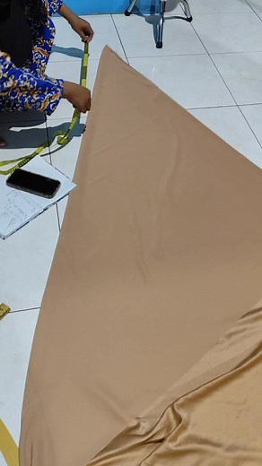 85K views · 885 reactions | Pola rok setengah lingkaran #polaroksetengahlingkaran #polarok #tutorialpolarok #memotongpolarok #sewingvlog #warda #reels | warda | Facebook