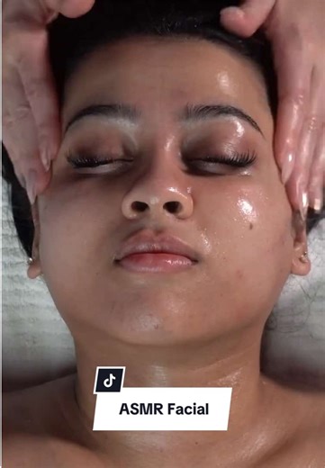 Booking link in bio! 🩷 📍Allen Tx Melt into relaxation with our calming ASMR Facial with @armin arshe 🩷✨ #asmr #asmrfacial #asmrspa #asmrsounds #dallasmedspa