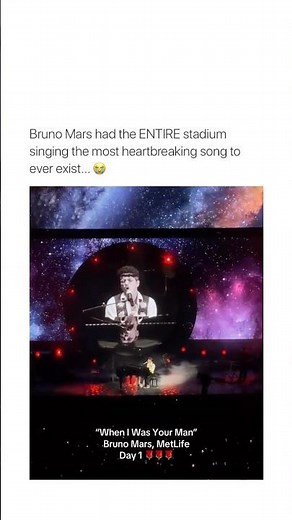 The crowd sing along to Bruno Mars (When I Was Your Man) in MetLife Stadium