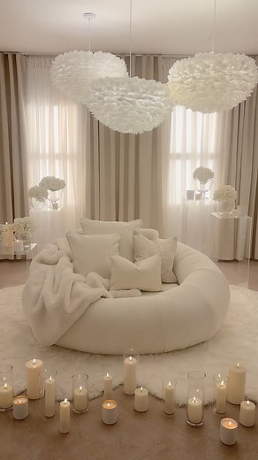 Set up the Snuggle Sofa with us✨ Bundle up in luxury with the Snuggle Nest Sofa☁️in a sumptuous cream bouclé | Rowen