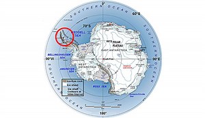 NASA: Crack in Antarctica's Larsen C Ice Shelf | The Inertia