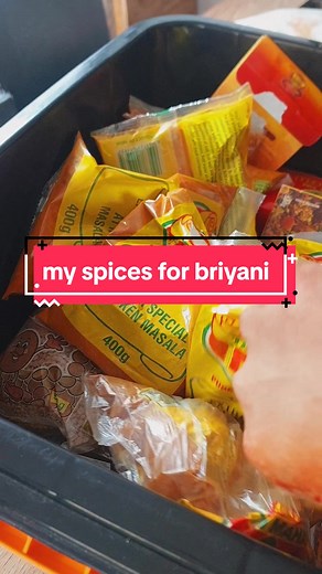 Delicious Chicken Biryani Spices Collection by Zarina Kahn