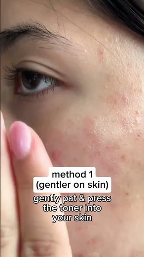 How to use the Watermelon Glow PHA+BHA Pore-Tight Toner