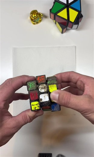FOUND A BURIED SPEEDCUBE ON MY WALK - Ultimate Restoration! 🧼🧱✨ I was out for a walk and spotted this poor 3x3 completely buried in dirt and mud. It looked completely ruined, but I couldn't just leave it there! Brought it back to the setup, gave it a full teardown, deep cleaned every piece, relubed the core, and adjusted the tension. Turned out to be a total gem! ⚡️ Would you have saved it, or left it in the dirt? Drop a comment! 👇💬 #speedcubing #cubing #rubikscube #restoration