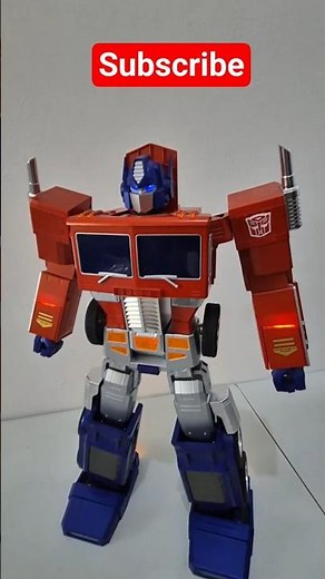 Optimus Prime most satisfying transformation sequence #transformers #optimusprime #robosen