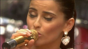 «I'm Like a Bird» en español: «Soy como un Pájaro», es una canción de la cantante canadiense Nelly Furtado que fue escrita por ella misma y producida por Gerald Eaton y Brian West, tomada desde su álbum debut Whoa, Nelly! del 2000. La canción le otorgó a Nelly Furtado su primer premio Grammy en la categoría Mejor Actuación Vocal Femenina de Pop. Fue la canción que lanzó a la fama a Nelly Furtado. | Videos Musicales Solo En Hd