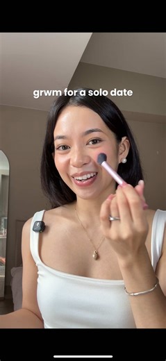 Embrace Solo Dates: Natural Makeup Looks for Introverts