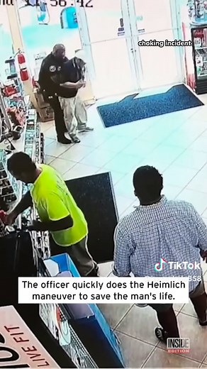 While having lunch at a gas station, a man began choking on his food and couldn’t breathe. Desperately seeking help, he rushed to a nearby police officer. The officer immediately performed the Heimlich maneuver, successfully clearing the obstruction and saving the man’s life. This powerful moment shows how vital it is to stay prepared and act quickly in emergencies. #chokingemergency #heimlichmaneuver #firstaid #quickresponse #heroicofficer #lifesaved #chokingrescue