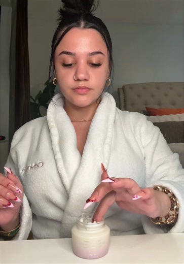 My heroes in a bottle 🤠✨ #blackrice #livewithwonderdaybyday #haruharupartner To join the challenge with me: Head over to Target now to film a TikTok or reel at the Haruharu Wonder’s endcap! -Mention 3 products you’d like to try, 3 skincare goals you have for 2026, and talk about your skincare journey! -Tag @haruharu wonder and @target and include the hashtags #haruharuwonder #haruharu&target Bonus step: for content uploaded on IG you can also tag @haruharuwonder_us_official to increase your cha