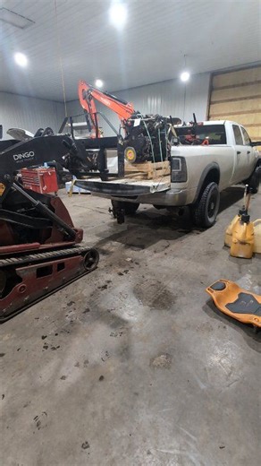 1.5K views · 17 reactions | Picked up the new to me Cummins today and got to work pulling off all the stuff I don't need. This engine came from a crashed 3500 Ram. There are a few differences between the 3500 and 5500 engines, so we'll see how it goes. #Ram #cummins #engineswap | Steve Appel | Facebook