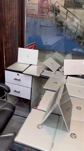 itne saste laptop😮 zr computer sitarganj