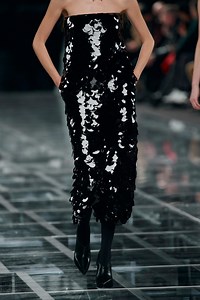 I vestiti con paillettes da avere per Capodanno 2022