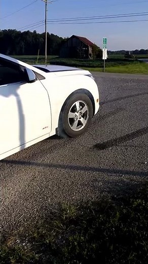 2014 chevy cruze turbo burnout