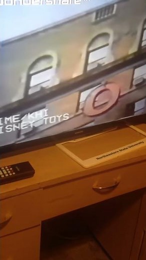 Classic Sesame Street letter o hoist
