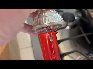 How do you replace a track lighting ceiling light? GU10 Bulb, No Ladder