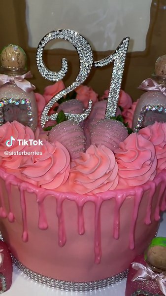 Pink 21st Birthday Cake Ideas with Alcohol | Cake Decorating Inspiration