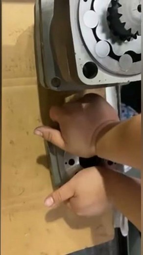 How to assemble the hydraulic orbital motor OMT of Danfoss (4)