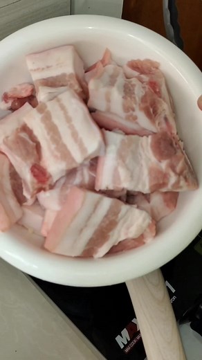 Ginisang Sinigang na Baboy Recipe