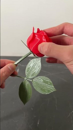 These 3D printed roses last forever! 🌹✨