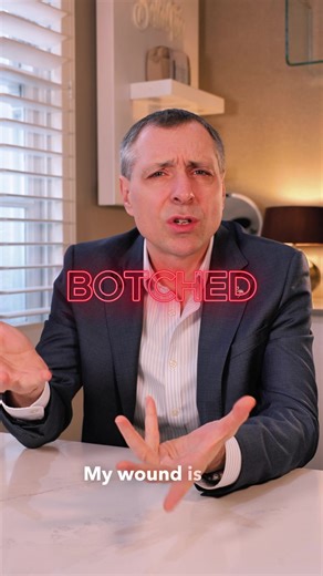 “I think I’ve been botched…” 😔 We hear this more often than you’d think. But in many cases, what patients are experiencing isn’t a botched surgery — it’s healing. Swelling. Scabbing. Unevenness. A small area of excess tissue. Scars that look worse before they look better. All of these can be part of the normal recovery journey. Your body plays a huge role in how you heal. That’s why we always talk about optimising before surgery: ✨ Improve fitness ✨ Nourish your body well ✨ Manage medical condi