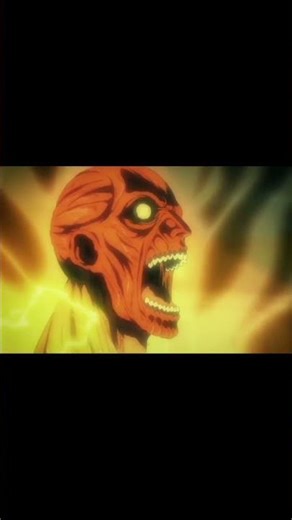Le moment où Eren a frappé Le Titan Marteau pendant qu'il se transformait - L'Attaque Des Titans