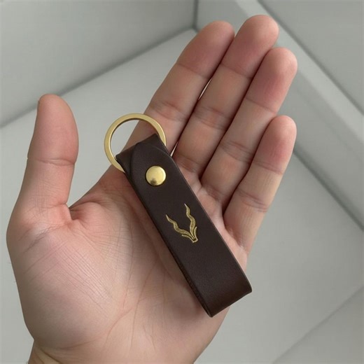 Handmade Leather Keychain | Minimalist Brass Key Fob - Etsy