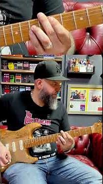 How to Play Freak of the Week Chorus | Easy Marvelous 3 Power Chord Lesson (Video 158/365) #shorts