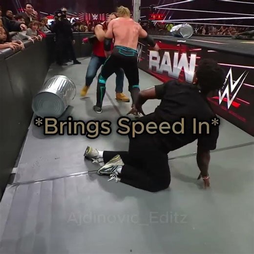🔥Speed Punches LA Knight #romanreigns #tribalchief #wwe #wweraw #shorts #loganpaul #youtubeshorts