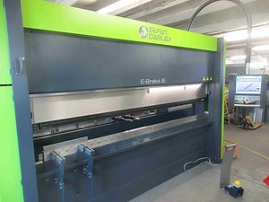 Used Safan servo electric cnc pressbrake for sale - Zebra Machinery