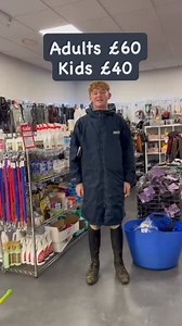 🎉 Our popular Regatta Fleece-lined Dry Robes are back! 🎉 👨 Adults £60 🧒 Kids £40 💦 Waterproof 💨 Windproof 🌞 Quick Drying Ideal for long show days, changing or just keeping warm and dry throughout the year. | Doagh Equestrian