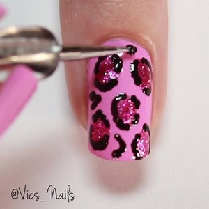 78K views · 936 reactions | Hello Kitty leopard print tutorial! I used Look At My Bow for the base, Starry-Eyed For Dear Daniel for the spots, Never Have Too Mani Friends for the spot outlines and topped with an OPI top coat. Song is Roar by Katy Perry | Vics_Nails | Facebook