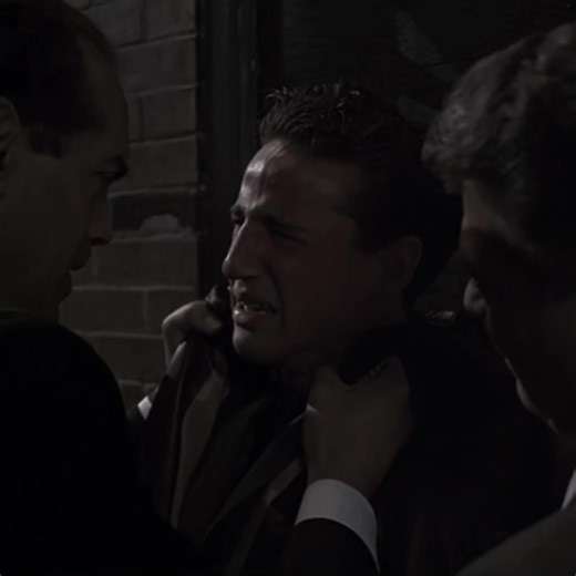 A Bronx Tale: Navigating Loyalty and Betrayal