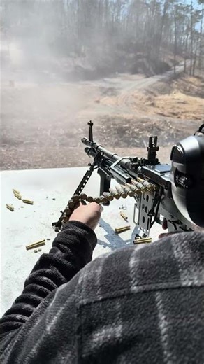 M60E3 at the range! #vietnamwar #army #militaryeverything