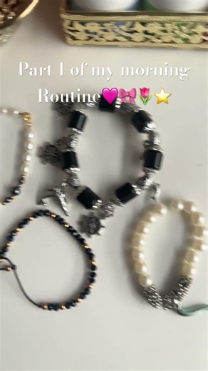 Part 1 of my morning routine forgot to film my clothes oopsie😝 #aesthetic #sarascorner #ugccreator