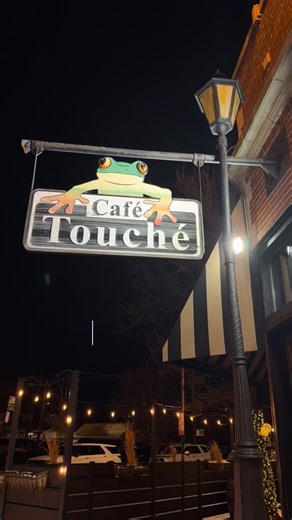 A wonderful meal at Touché in Chicago. 🍽️✨ A family-owned restaurant run by a father and son, full of flavor, warmth, and conversation. Supporting Chicago restaurants means supporting the people and stories behind them. ❤️ #CookCountyTreasurer #MariaPappasLife #ChicagoRestaurants #SupportLocal #FamilyBusiness | Maria Pappas