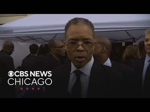 Jesse Jackson Jr. arrives for father Rev. Jesse Jackson's funeral at House of Hope
