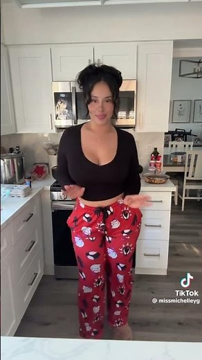 Thick Milf Latina 🍑🍑