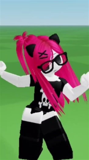 i will give 3 shout outs so save your seats! ❤️ #squadstack #hottag #vidcon #dropalert